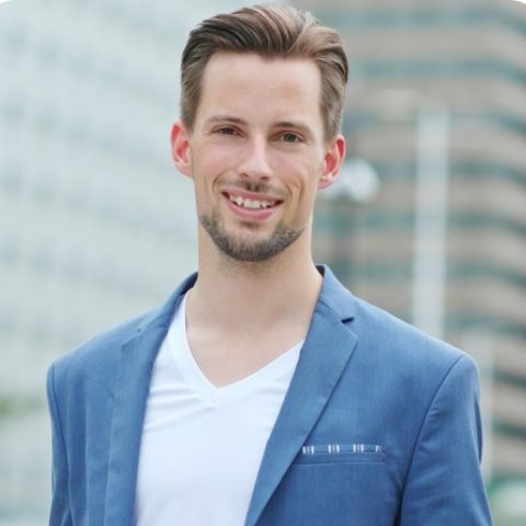 speakers-0.jpg speakers-0.jpg